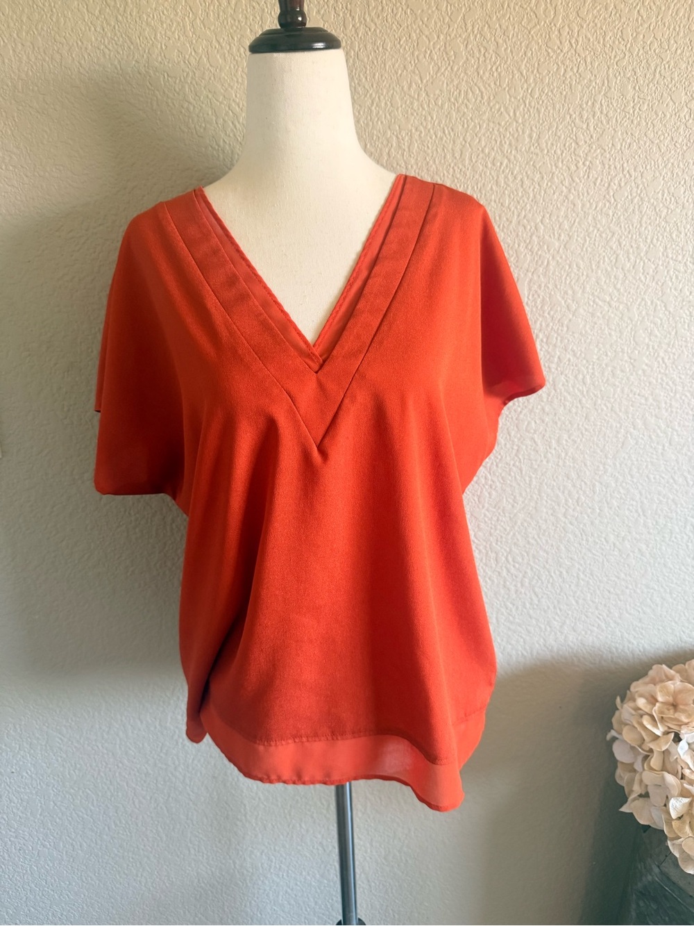 DKNY Women's V-Neck Short Sleeve Top in Orange